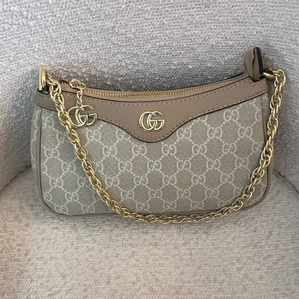 Gg purse